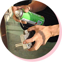 鍵穴の汚れを落として修理